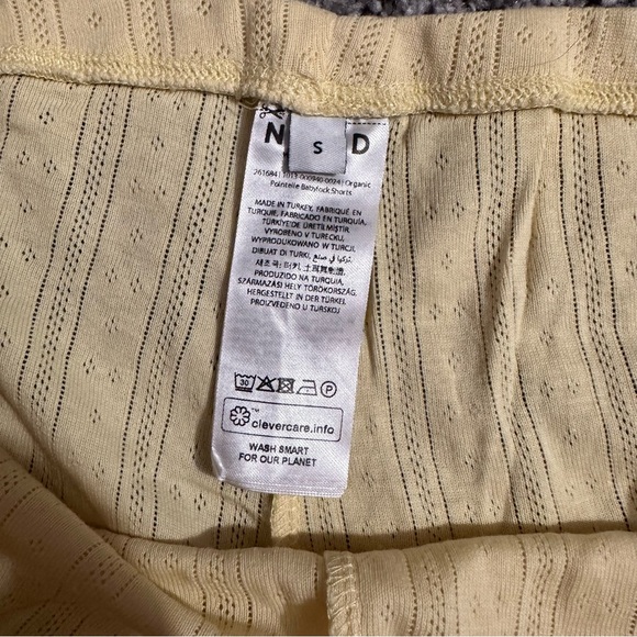 NA-KD Yellow Lounge Set Crop Top Shorts Pajama Lounge Set Ruffle Trim - Picture 4 of 7